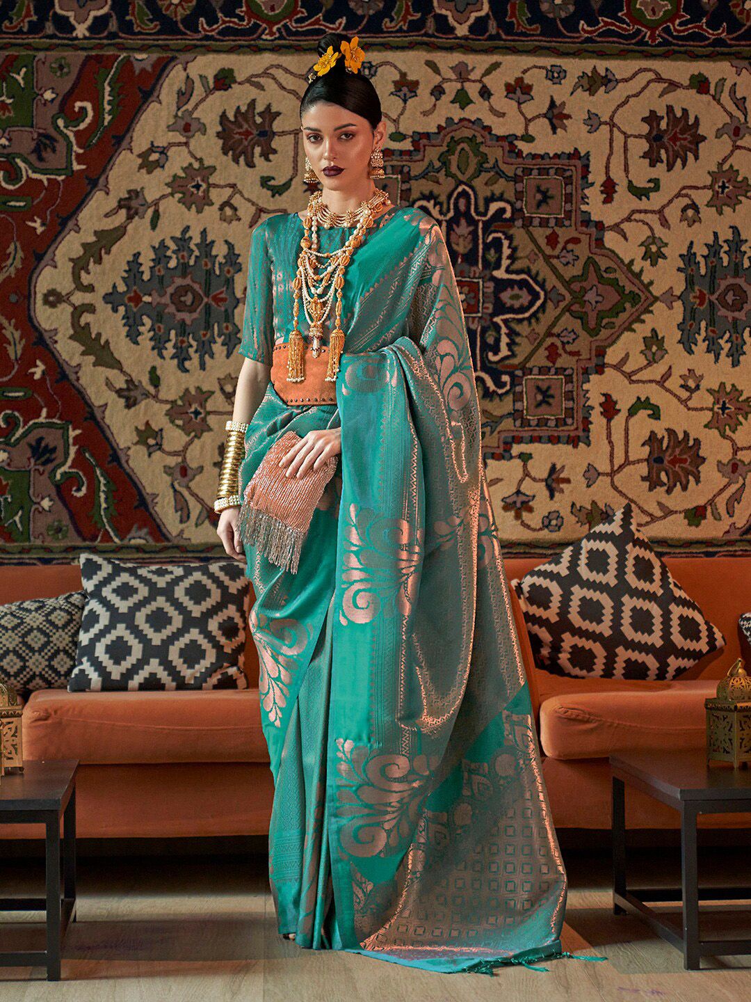 Saree mall Striped Zari Woven Design Kanjeevaram Sarees