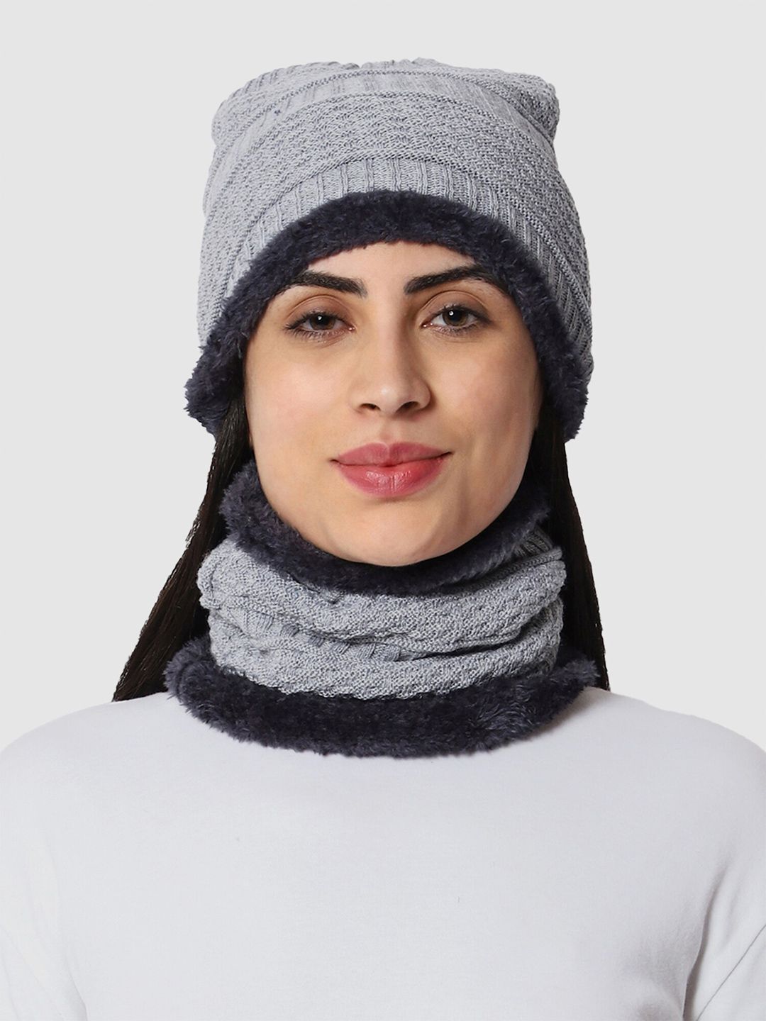 WEAVERS VILLA Women Acrylic Beanie With Neck Warmer