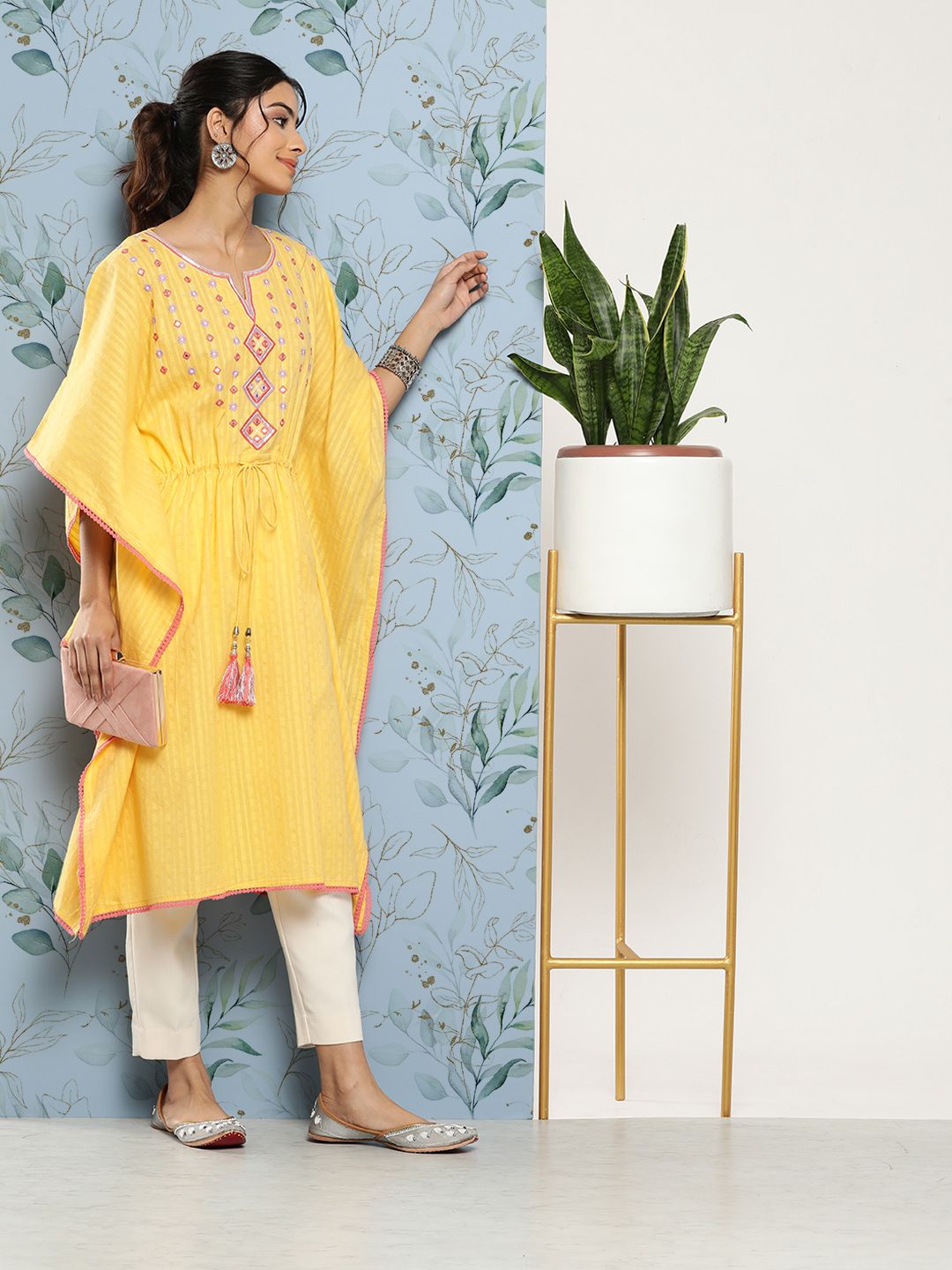 Juniper Ethnic Motifs Embroidered Flared Sleeves Kaftan Kurta