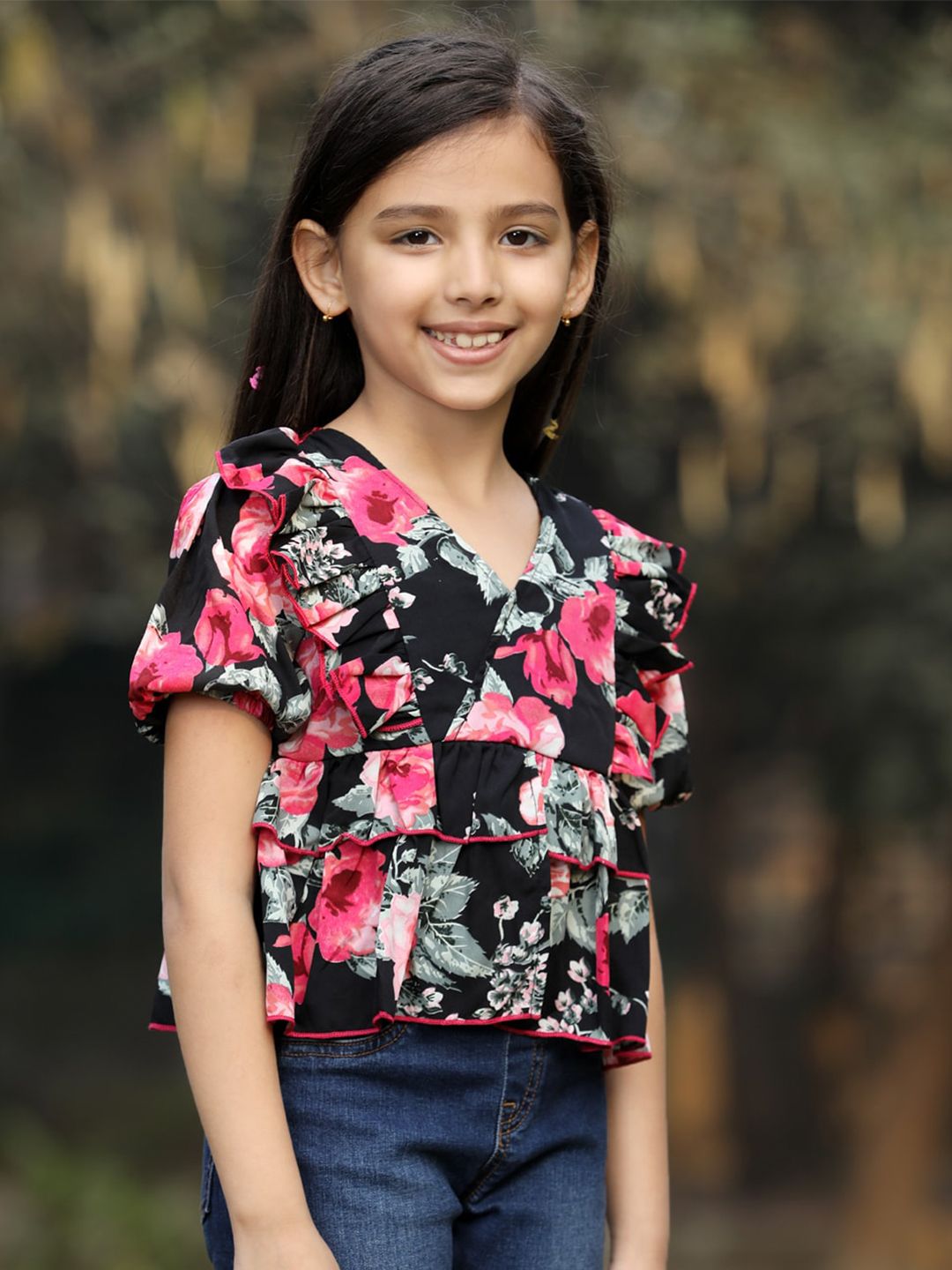 Girls Floral Printed V-Neck Ruffles Front Cut Peplum Top 3
