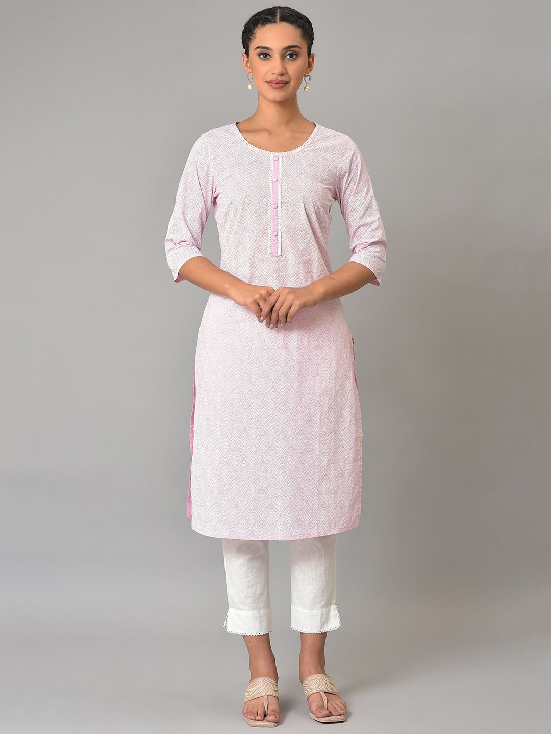 AURELIA Floral Embroidered Thread Work Pure Cotton Kurta