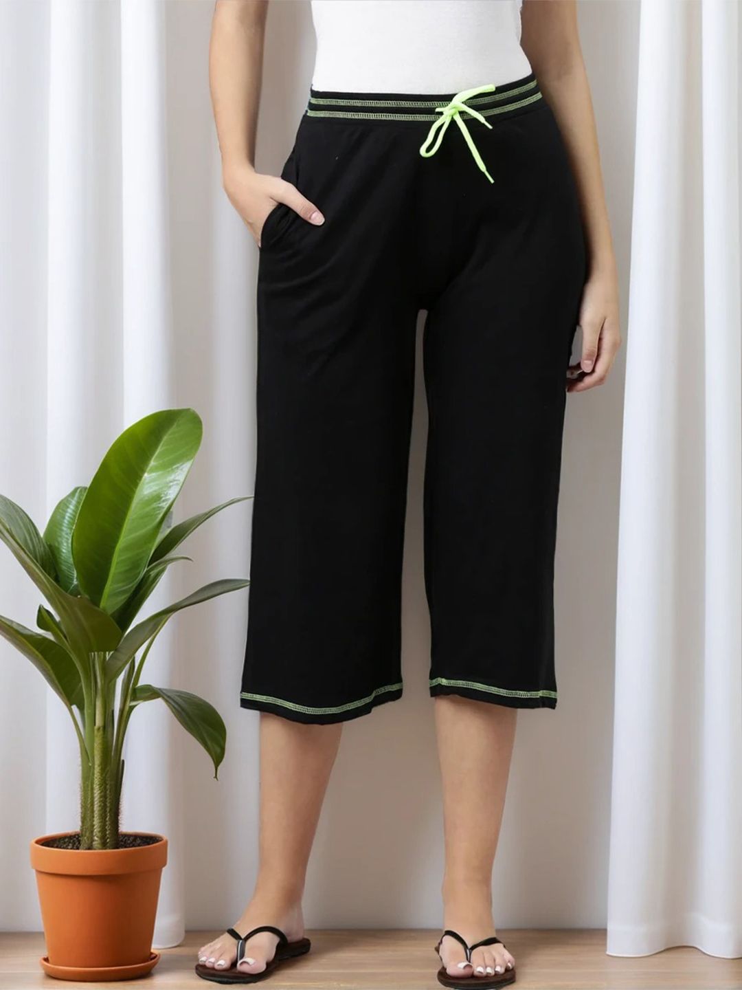 Kryptic Women Mid-Rise Cotton Lounge Capris