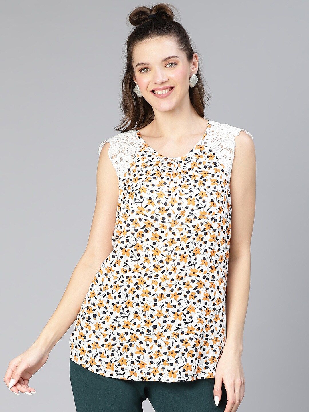 Oxolloxo Round Neck Floral Printed Lace Crepe Top