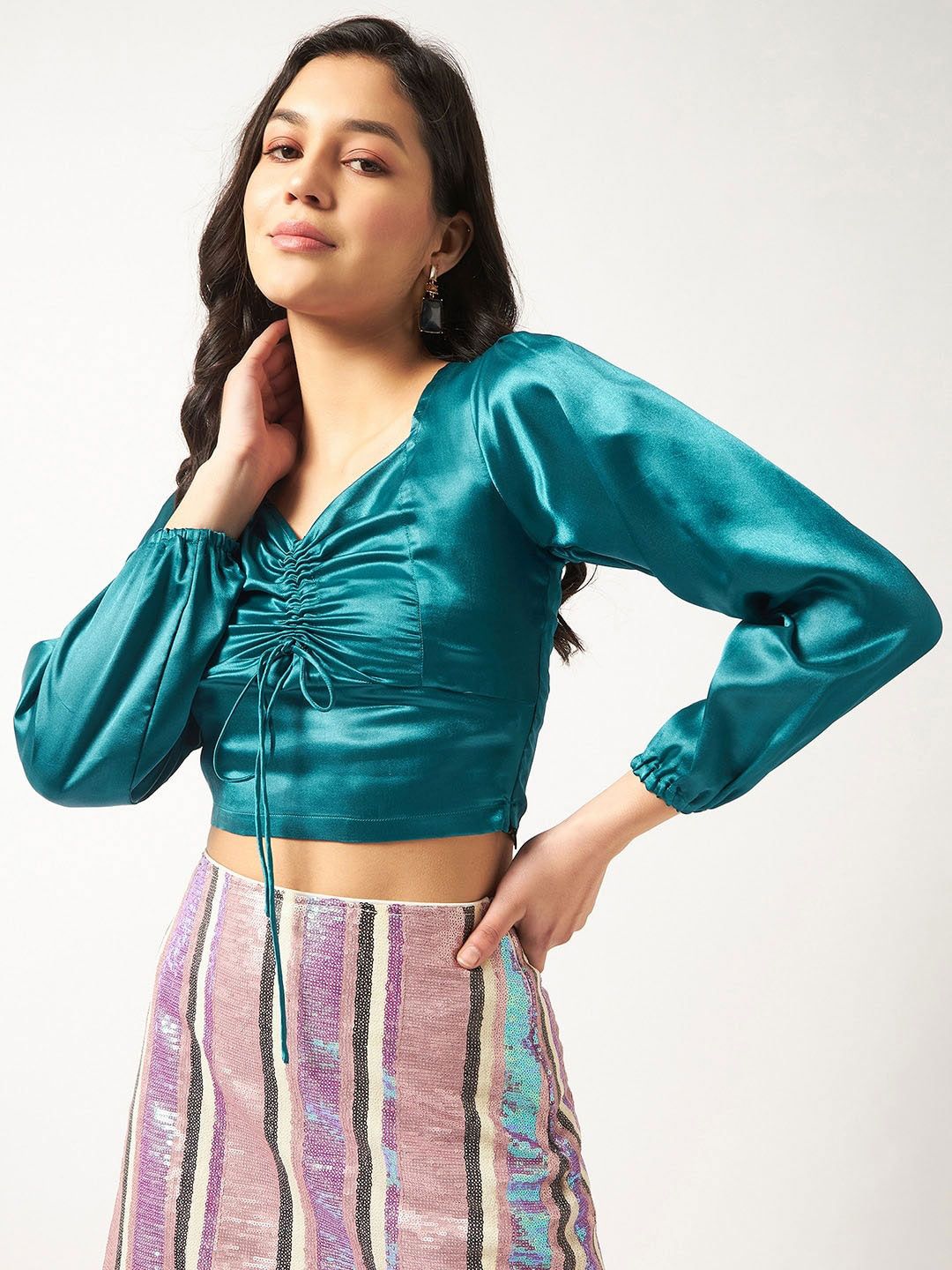 Zima Leto V-Neck Wrap Crop Top