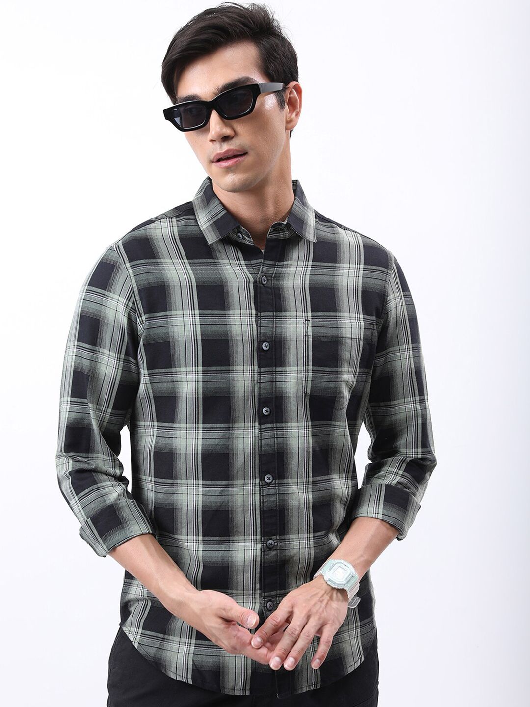 HIGHLANDER Green And Black Slim Fit Tartan Checked Casual Shirt