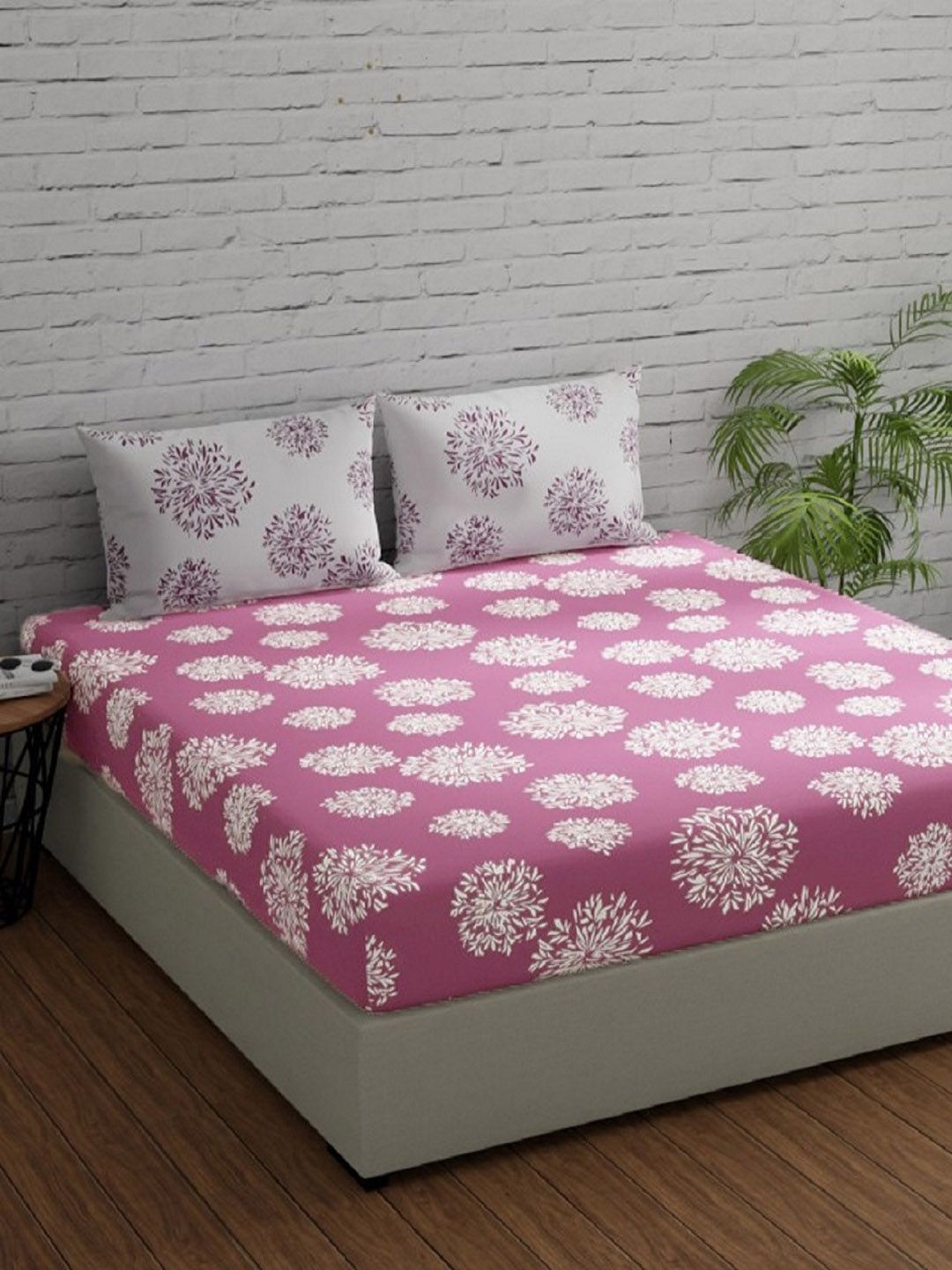 Huesland Comfort Mauve Floral Cotton 144 TC Queen Bedsheet with 2 Pillow Covers-243 x 223 cm