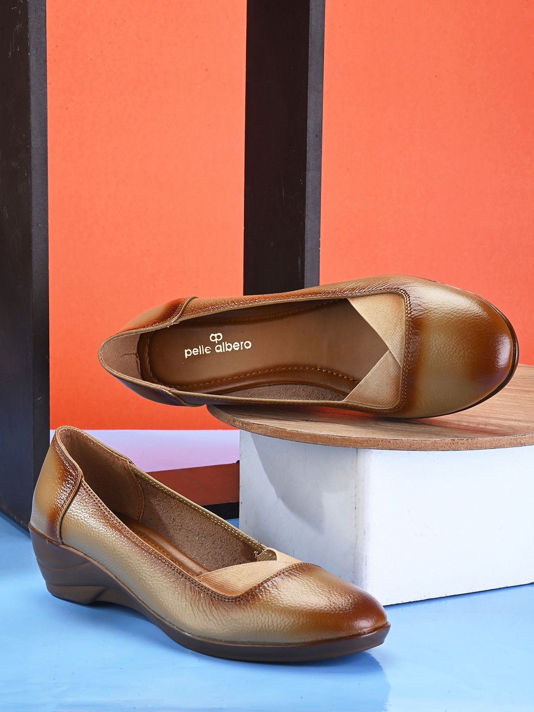 pelle albero Textured Leather Comfort Heel Pumps