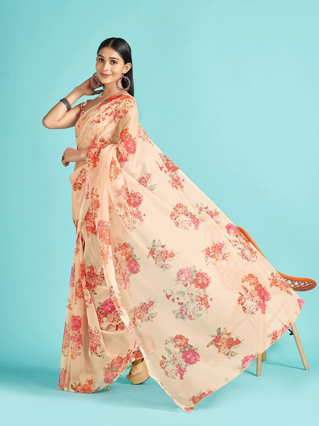 Mitera Cream-Coloured & Red Floral Printed Organza Saree