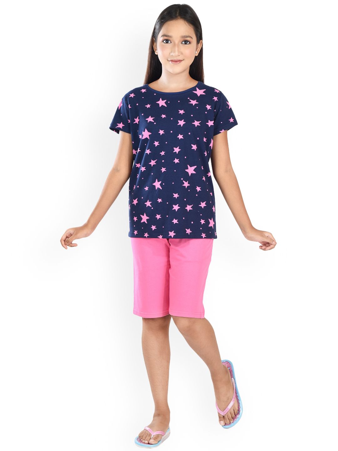 Clothe Funn Girls Star Printed Pure Cotton Top & Capri