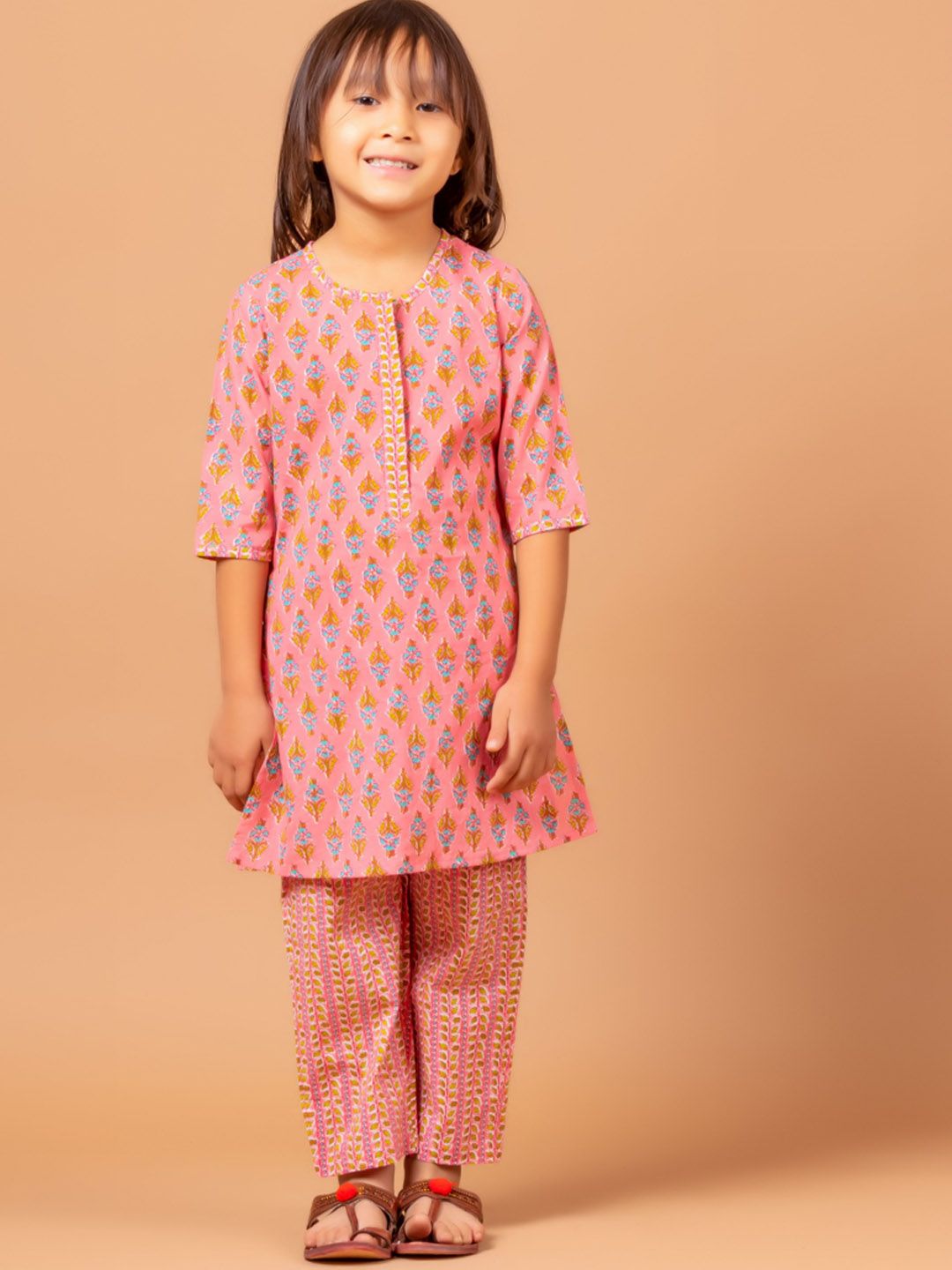 Sangria Boota-Printed Pure-Cotton Straight Kurta With Trouser