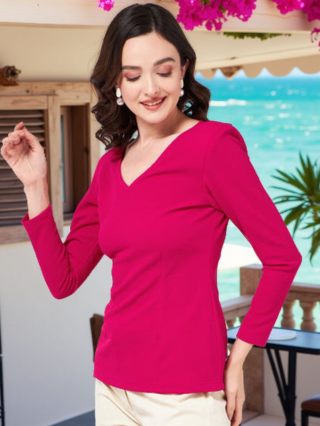 Zima Leto V-Neck Fitted Top