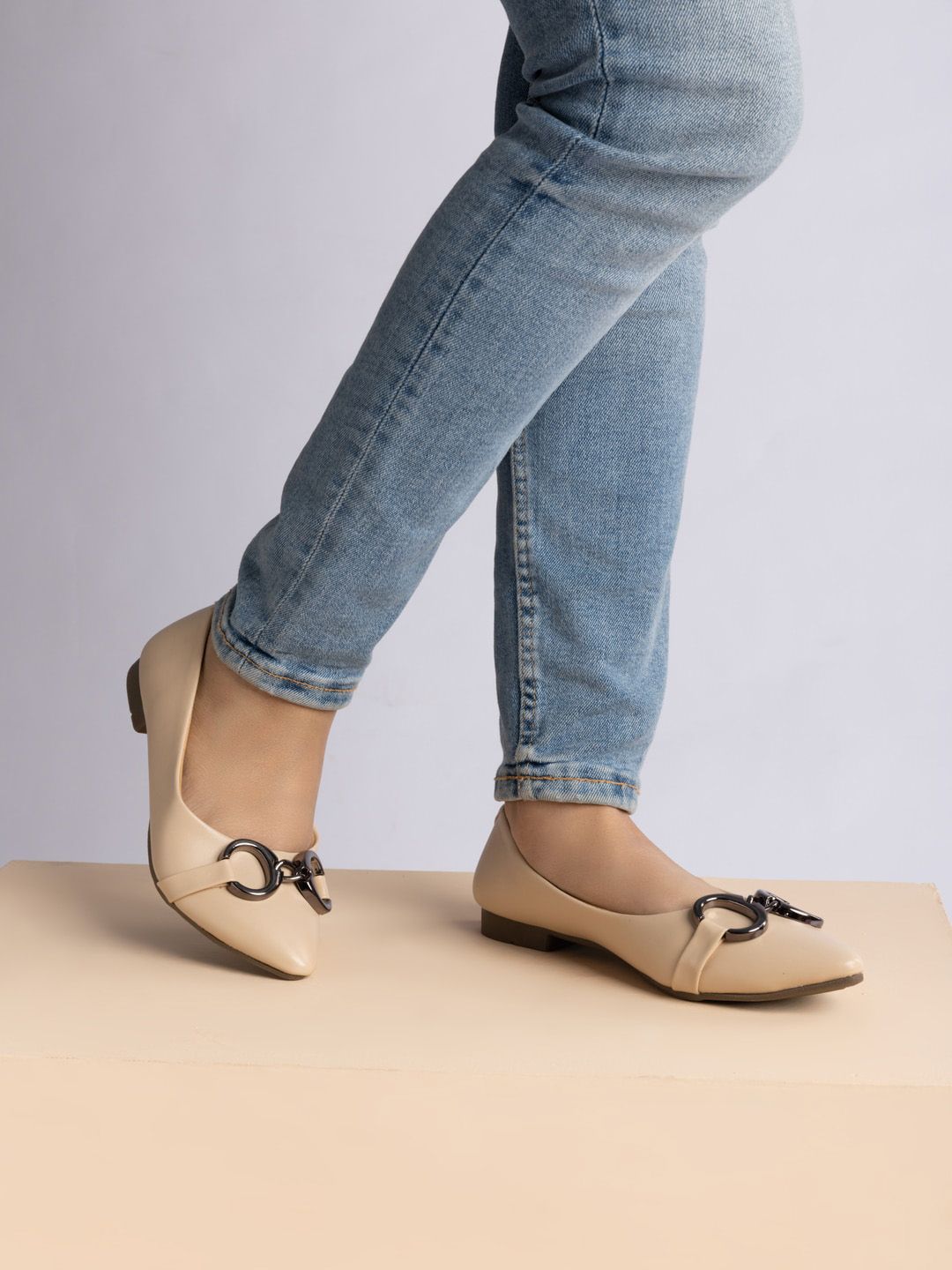Shezone Buckle Embellished Ballerinas