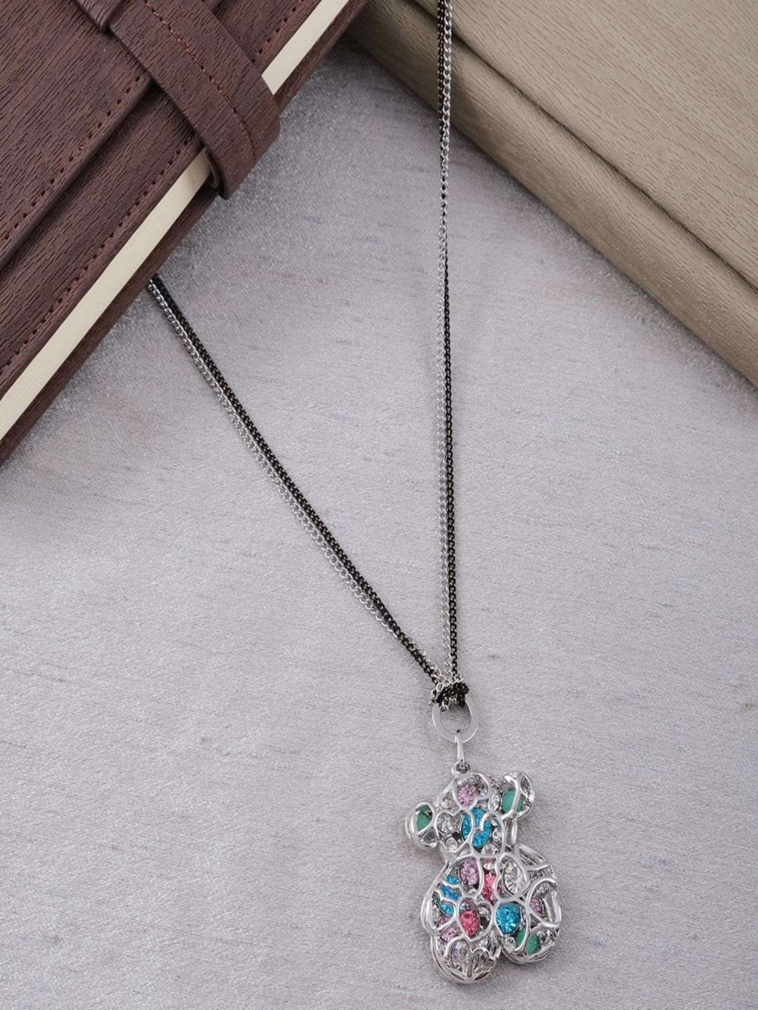 UNIVERSITY TRENDZ Silver-Plated Necklace