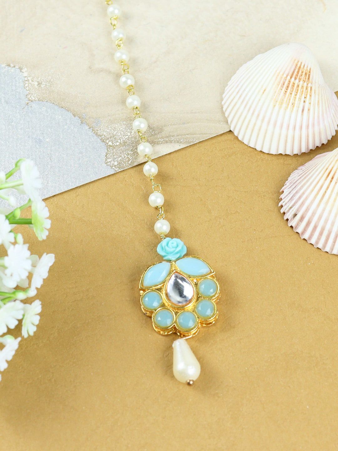 Asthetika Kids Girls Gold-Plated Stone-Studded Maangtikka