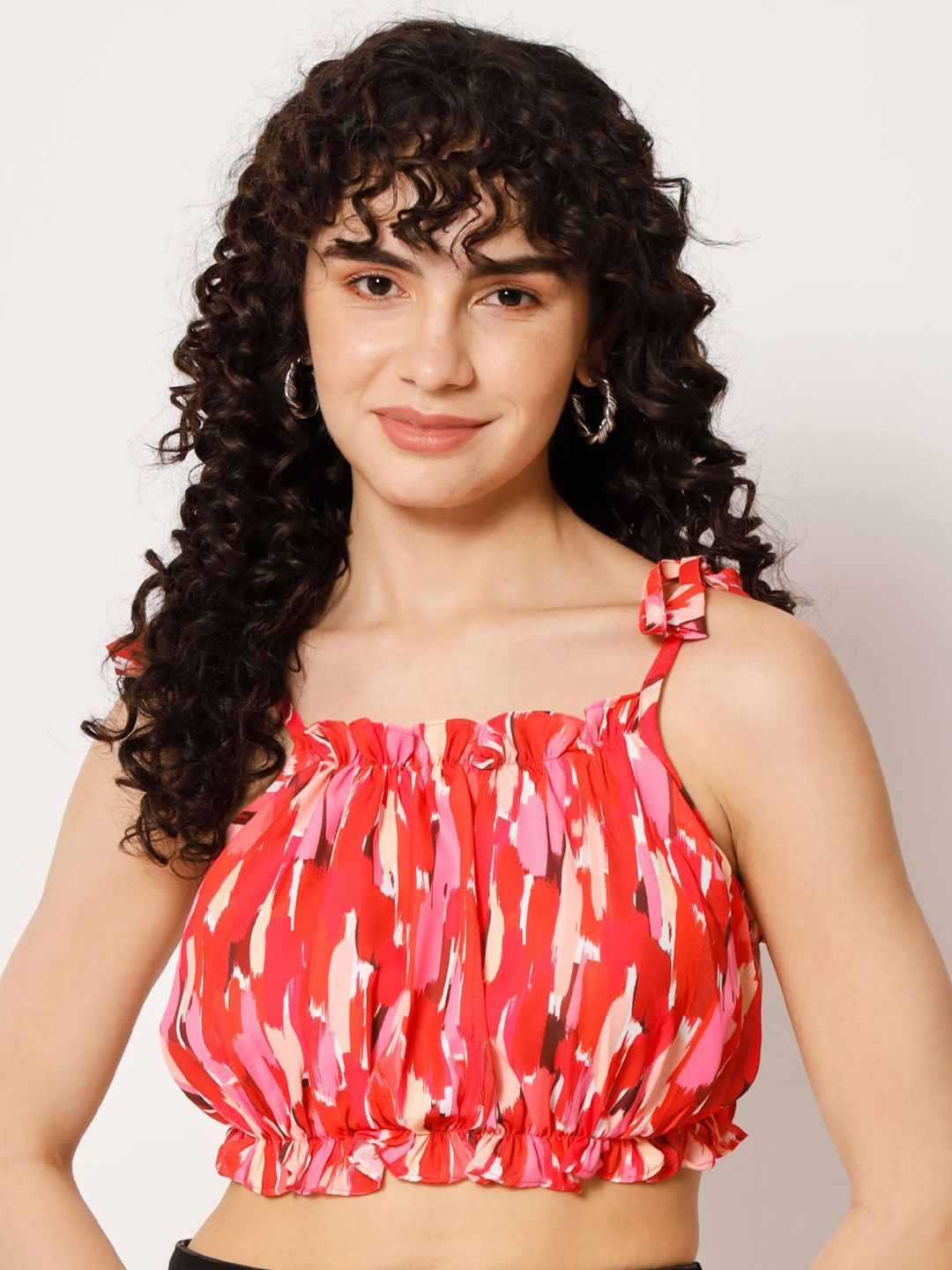 Shopping Queen Abstract Printed Blouson Crop Top