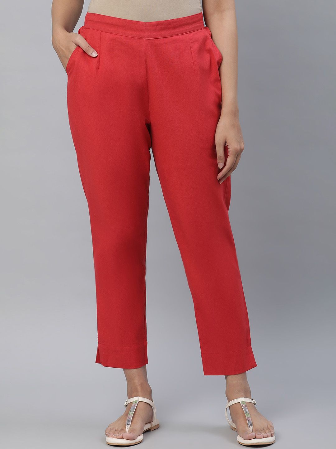 AURELIA Women Slim Fit Cropped Trousers