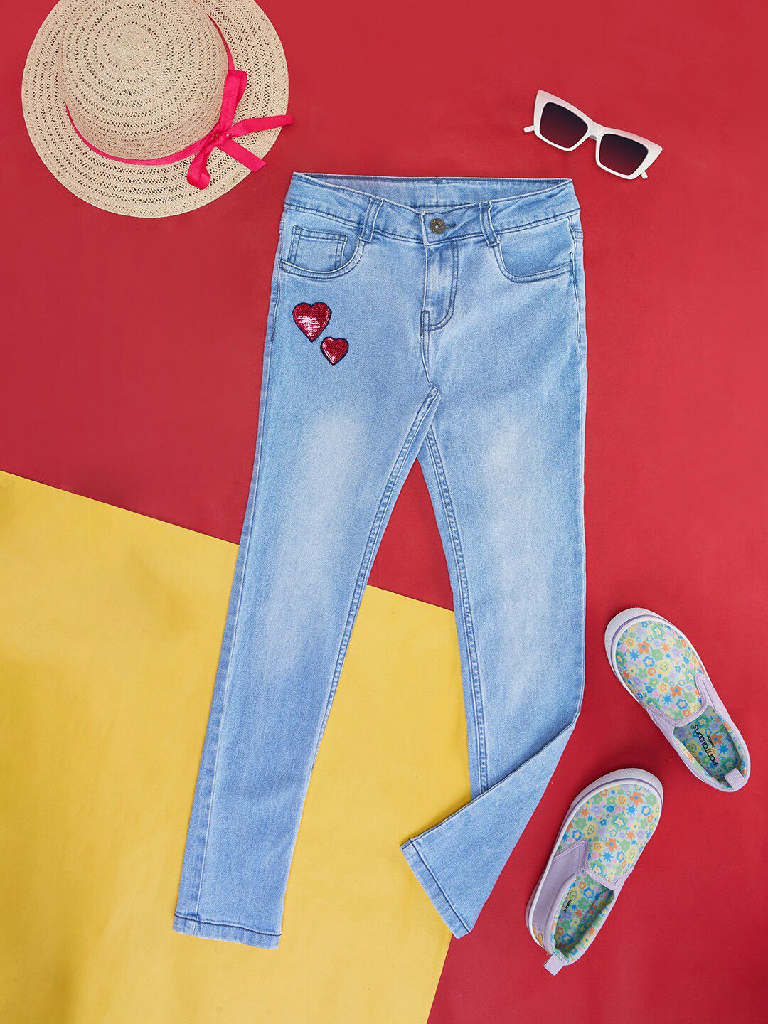 Pantaloons Junior Girls Blue Regular Fit Mid-Rise Heavy Fade Jeans