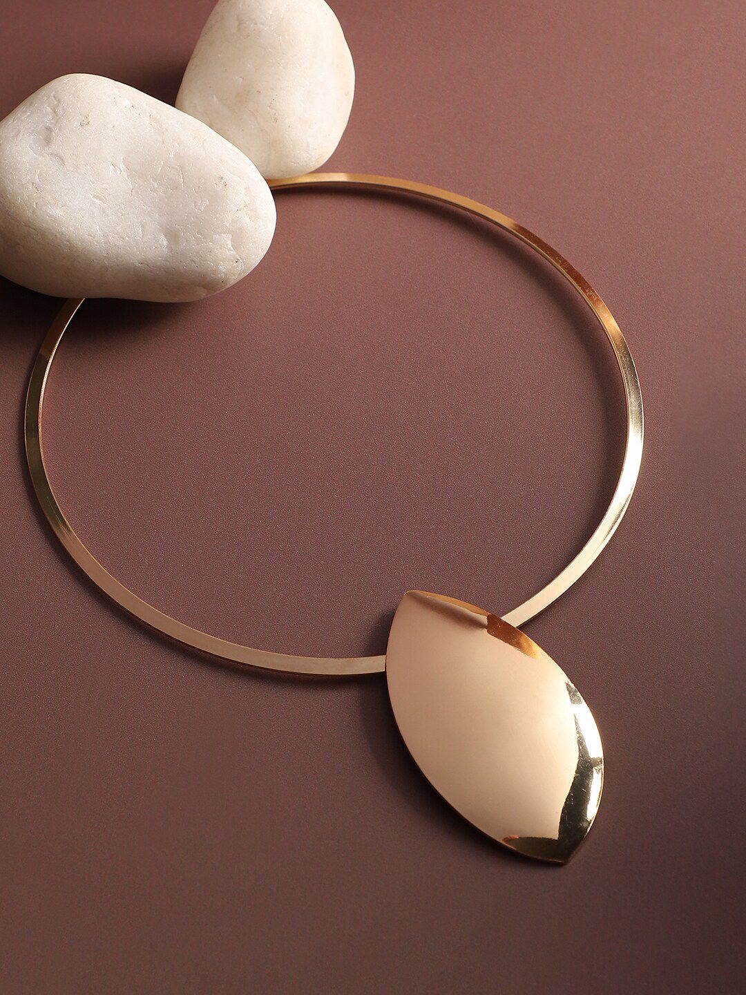 SOHI Gold-Plated Necklace