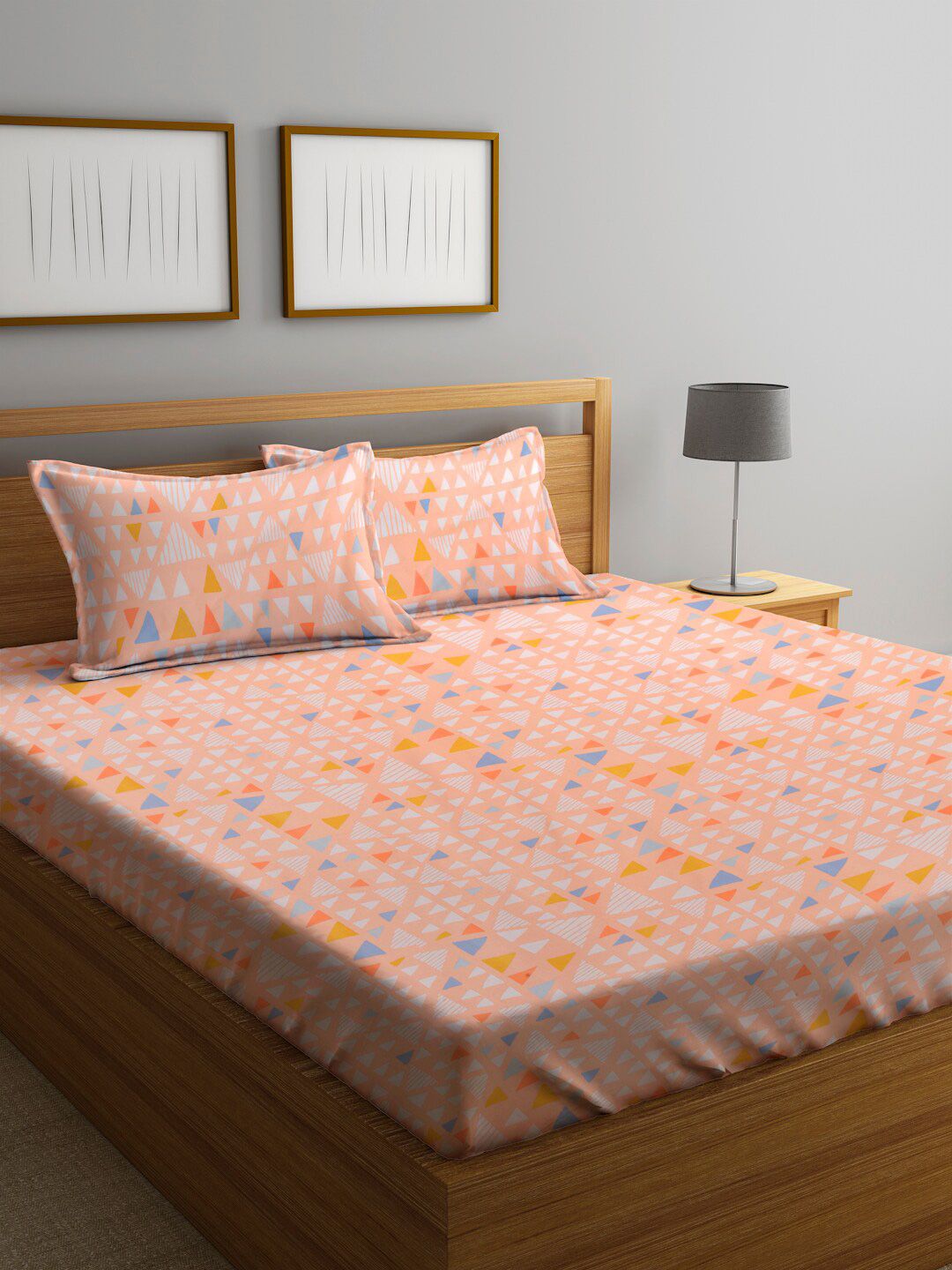 KLOTTHE Peach Geometric Cotton 300 TC King Fine Bedsheet with 2 Pillow Covers-98 x 87 inches