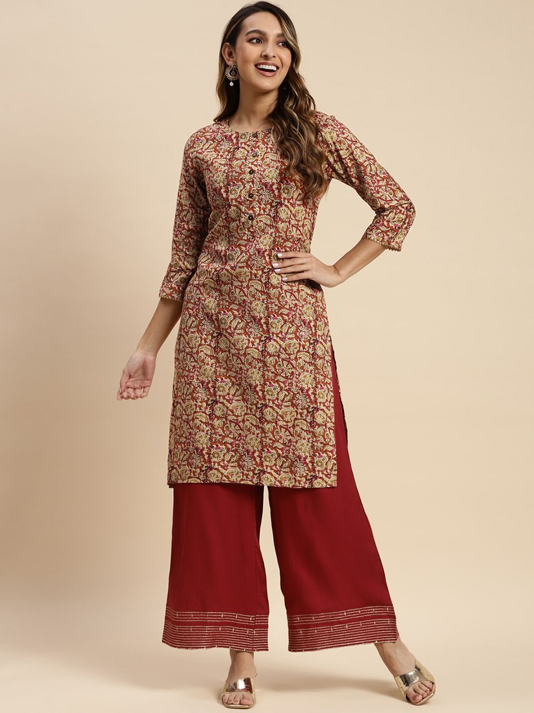 Rangita Floral Printed Round Neck Straight Kurta