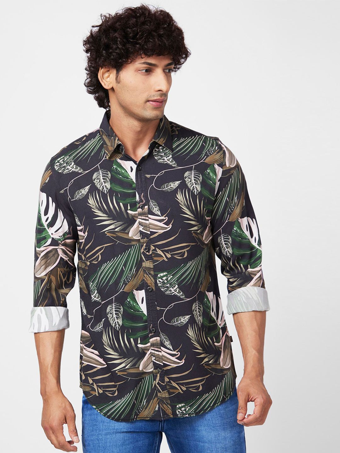 SPYKAR Men Slim Fit Floral Printed Regular Slim Fit Casual Shirt