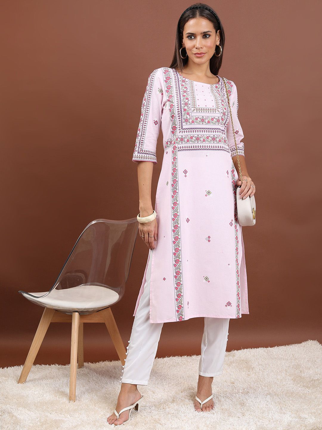 Vishudh Floral Printed Panelled Cotton Kurta