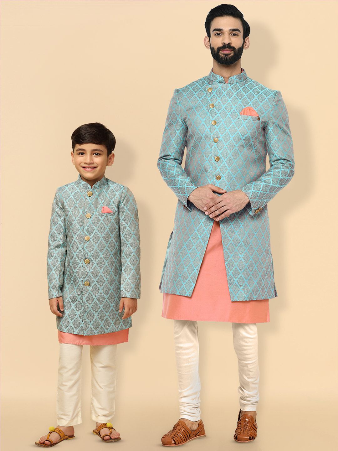 KISAH Men Blue Self-Design Cotton Kurta Indowestern Sherwani Set