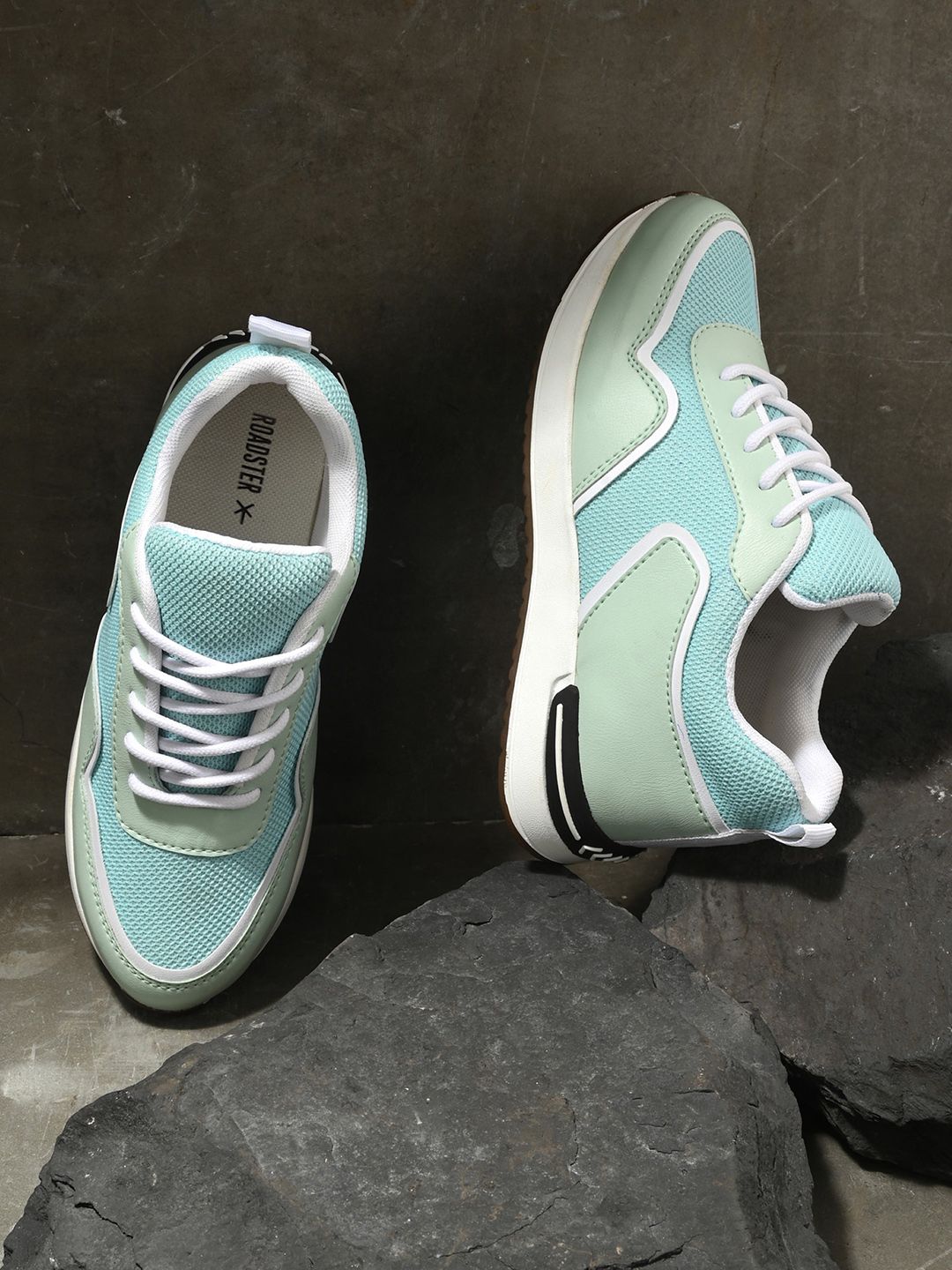 The Roadster Lifestyle Co. Women Sea Green Lightweight Comfort Insole Sneakers