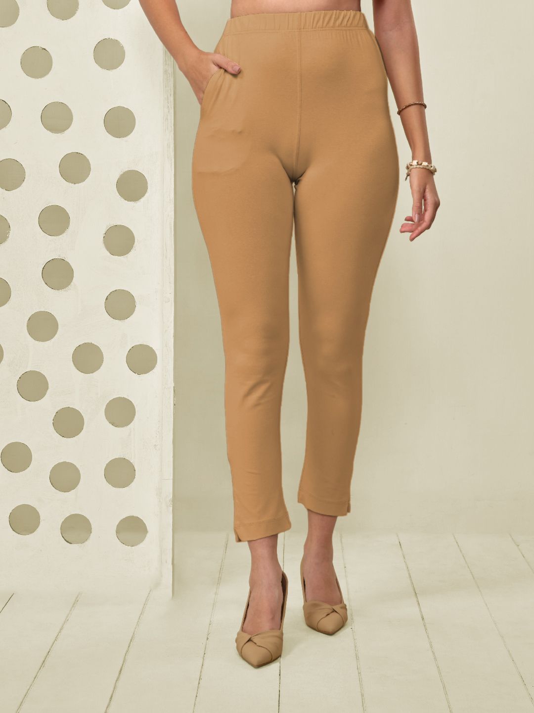 LYRA Women Original Mid-Rise Cigarette Trousers