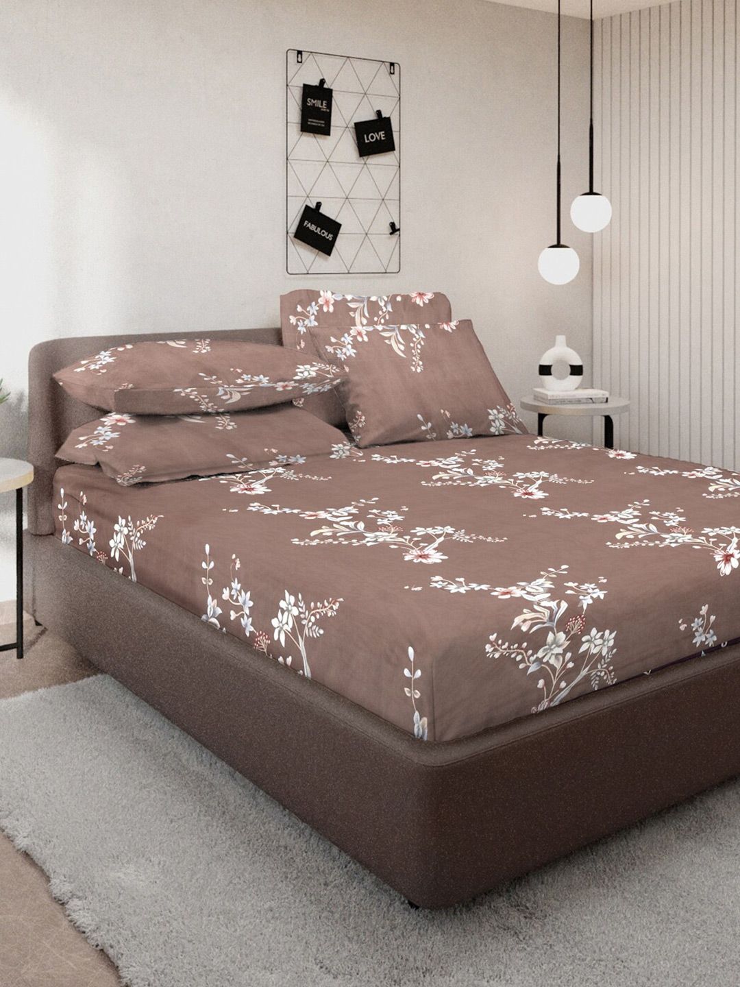 KLOTTHE Brown & Pink Floral Printed 300 TC Fitted Double King Bedsheet With 4 Pillow Cover