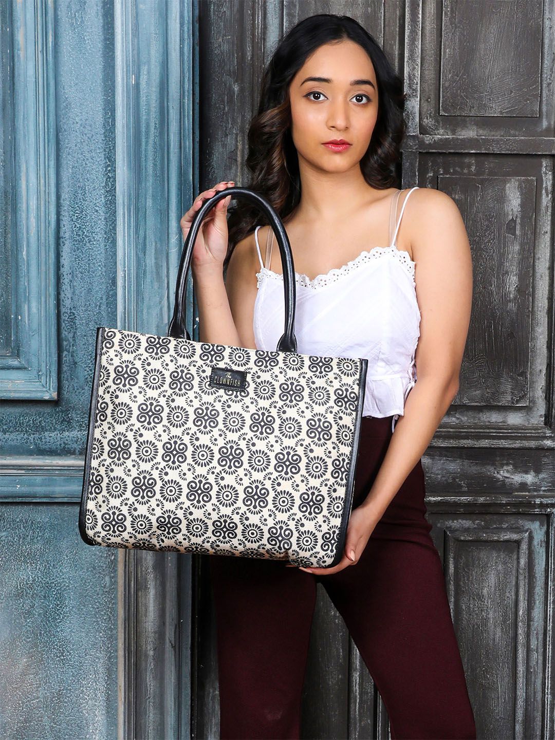 Buy THE CLOWNFISH Black Opulence Ethnic Motifs Printed Structured Tote Bag Handbag -  - Accessories for Women