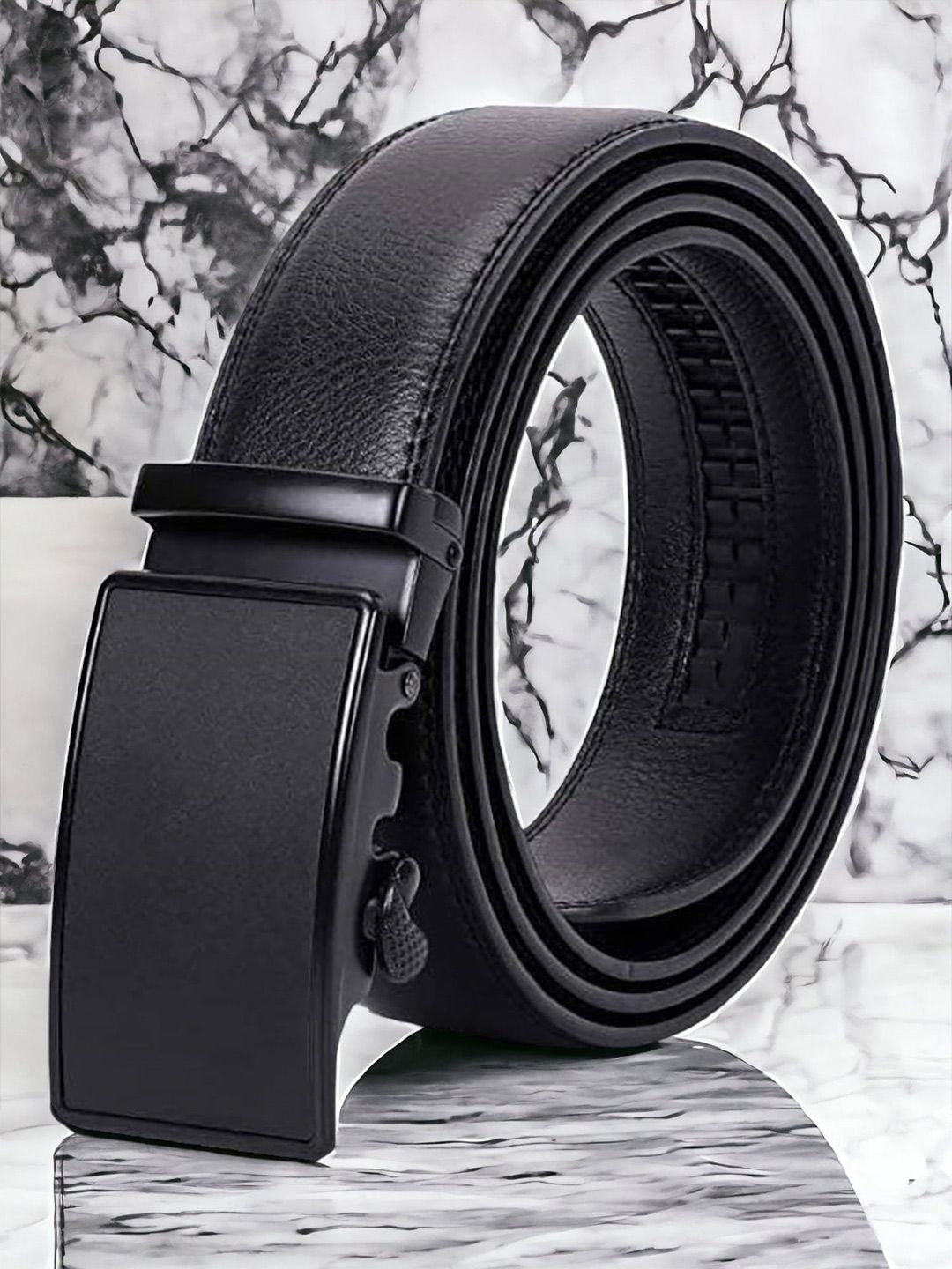 INVICTUS Men Textured Belt