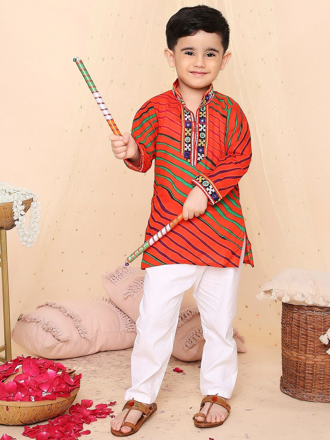 KID1 Boys Leheriya Printed Regular Thread Work Pure Cotton Kurta with Pyjamas