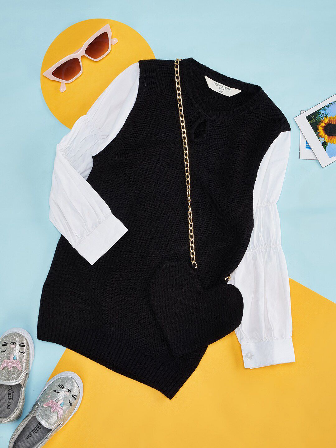 Pantaloons Junior Girls Round Neck Pullover Comes With A Bag
