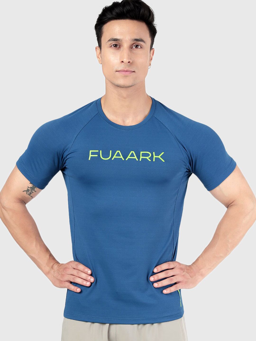 FUAARK Anti Odour Aura Gym Mens Teal Typography Printed Textured T-shirt