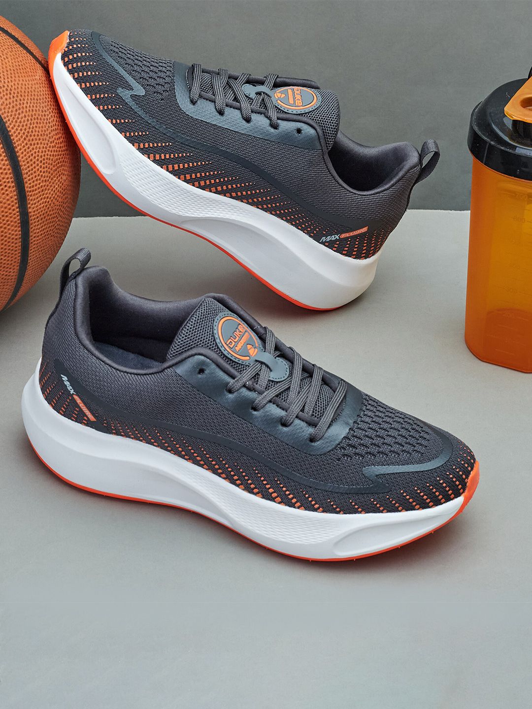 Duke Men Lace-Up Running Shoes