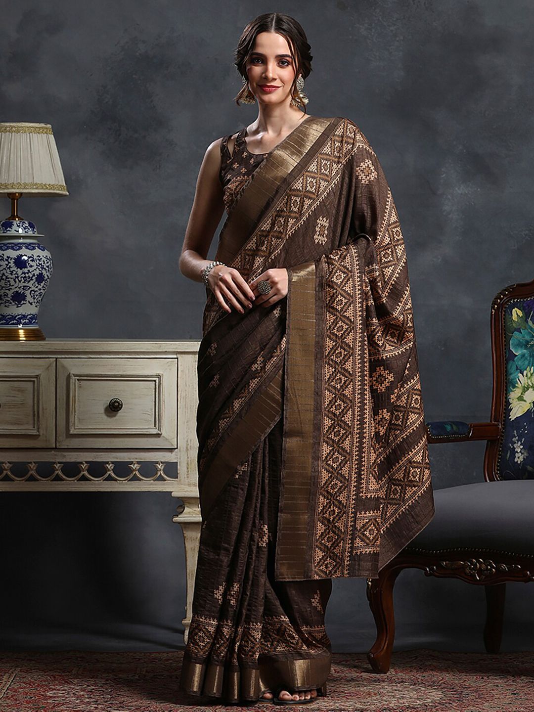 Saree mall Brown & Beige Ethnic Printed Zari Sungudi Saree