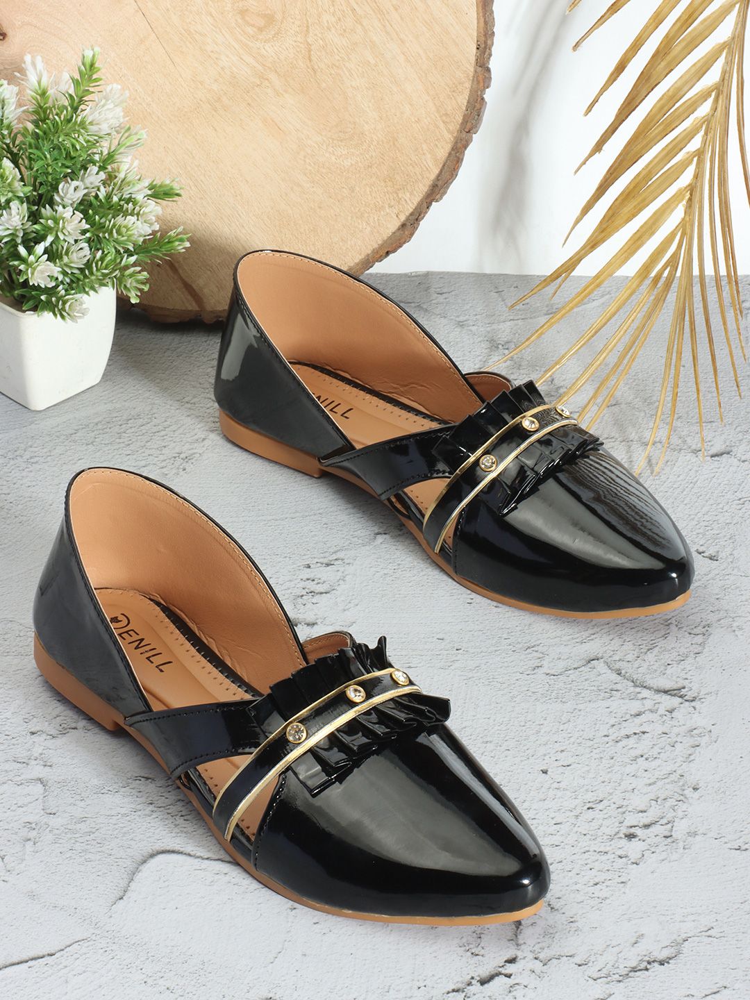 Denill Pointed Toe Ballerinas
