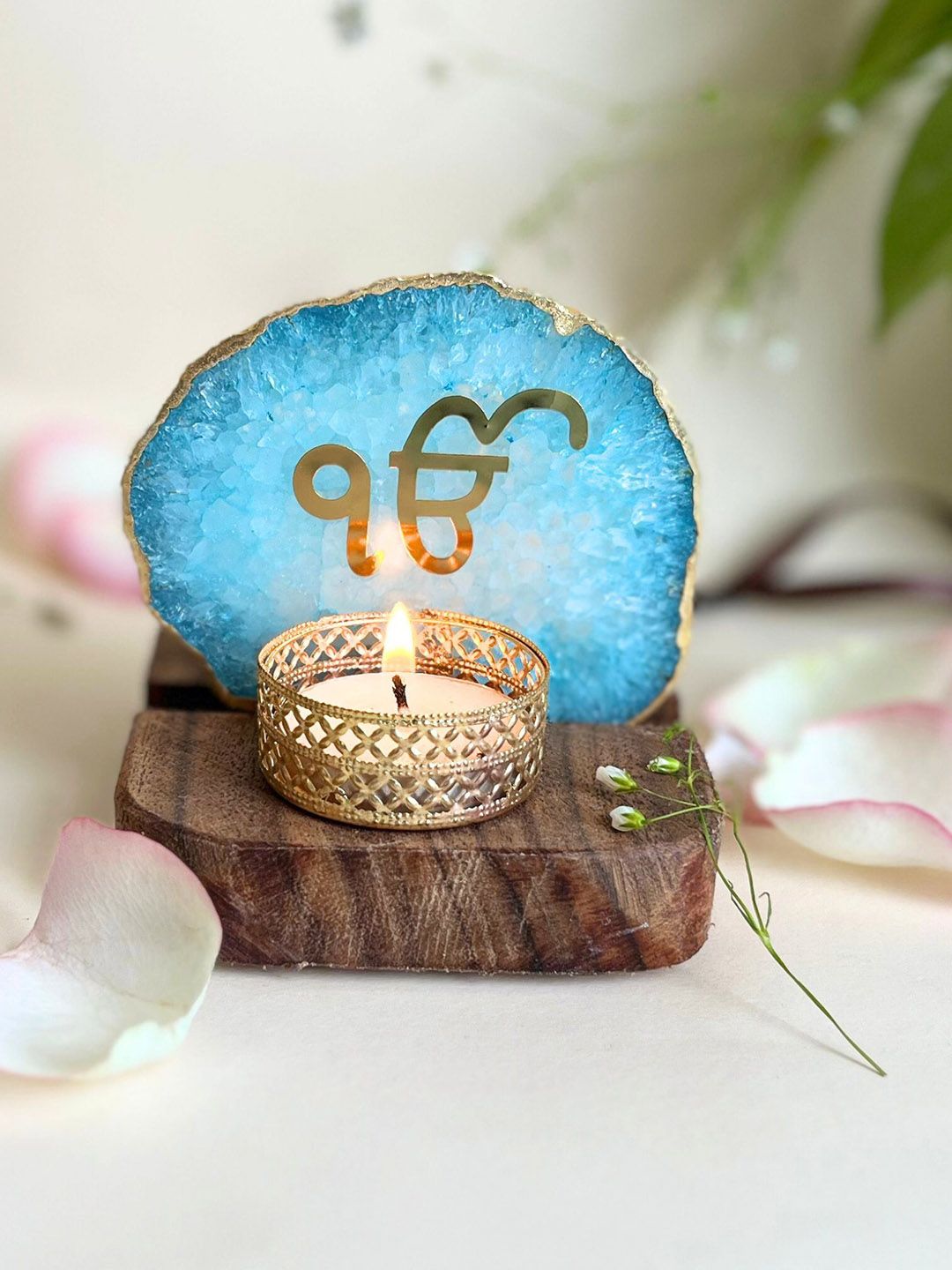 HOMEARTE Turquoise Blue Agate Ik Onkar Tea Light Candle Holder