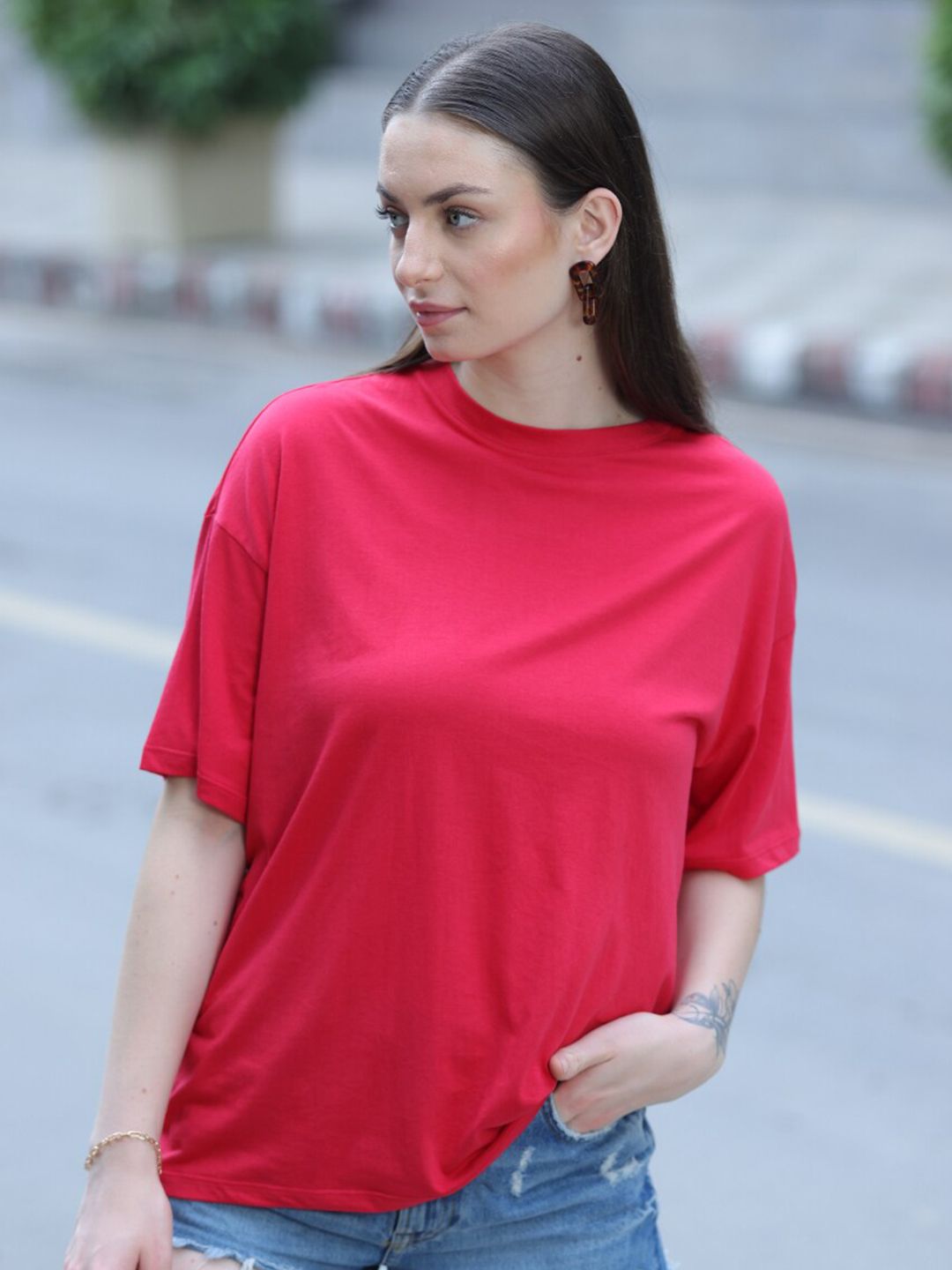 TITTLI Round Neck Pure Cotton Oversized T-shirt