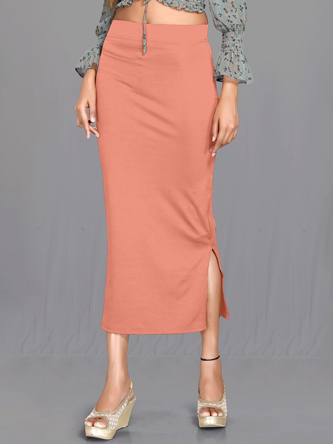 SCUBE DESIGNS  Saree Shapewear