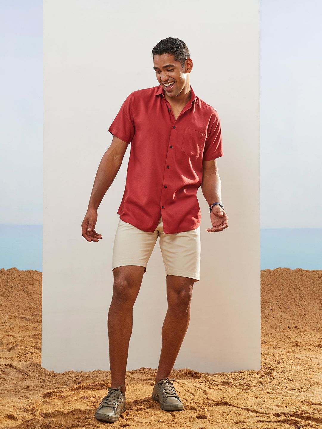 CMGE Relaxed Spread Collar Short Sleeves Cotton Casual Shirt
