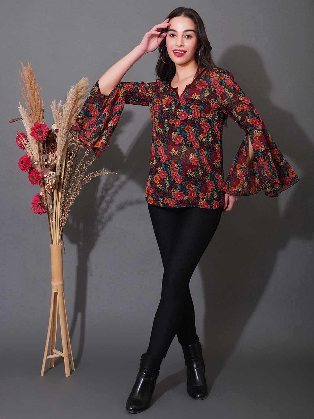 DEBONATELLA Floral Printed Mandarin Collar Bell Sleeve Top