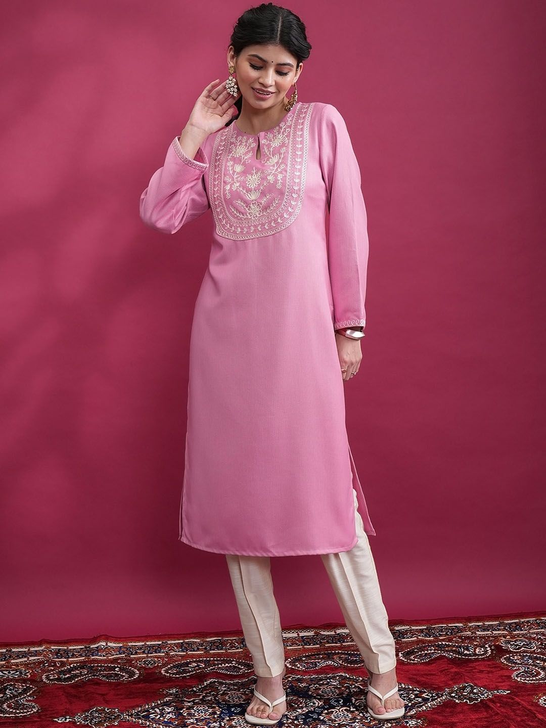 Vishudh Pink Floral Embroidered Keyhole Neck Flared Sleeves Thread Work Straight Kurta