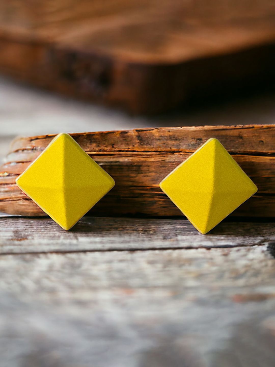 LUCKY JEWELLERY Yellow Gold-Plated Square Studs Earrings