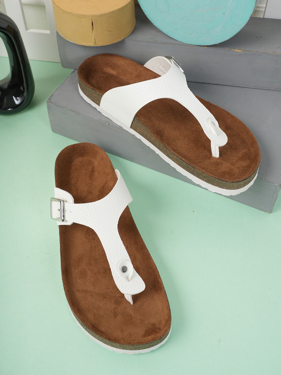 MOZAFIA No Back Strap T-Strap Flats