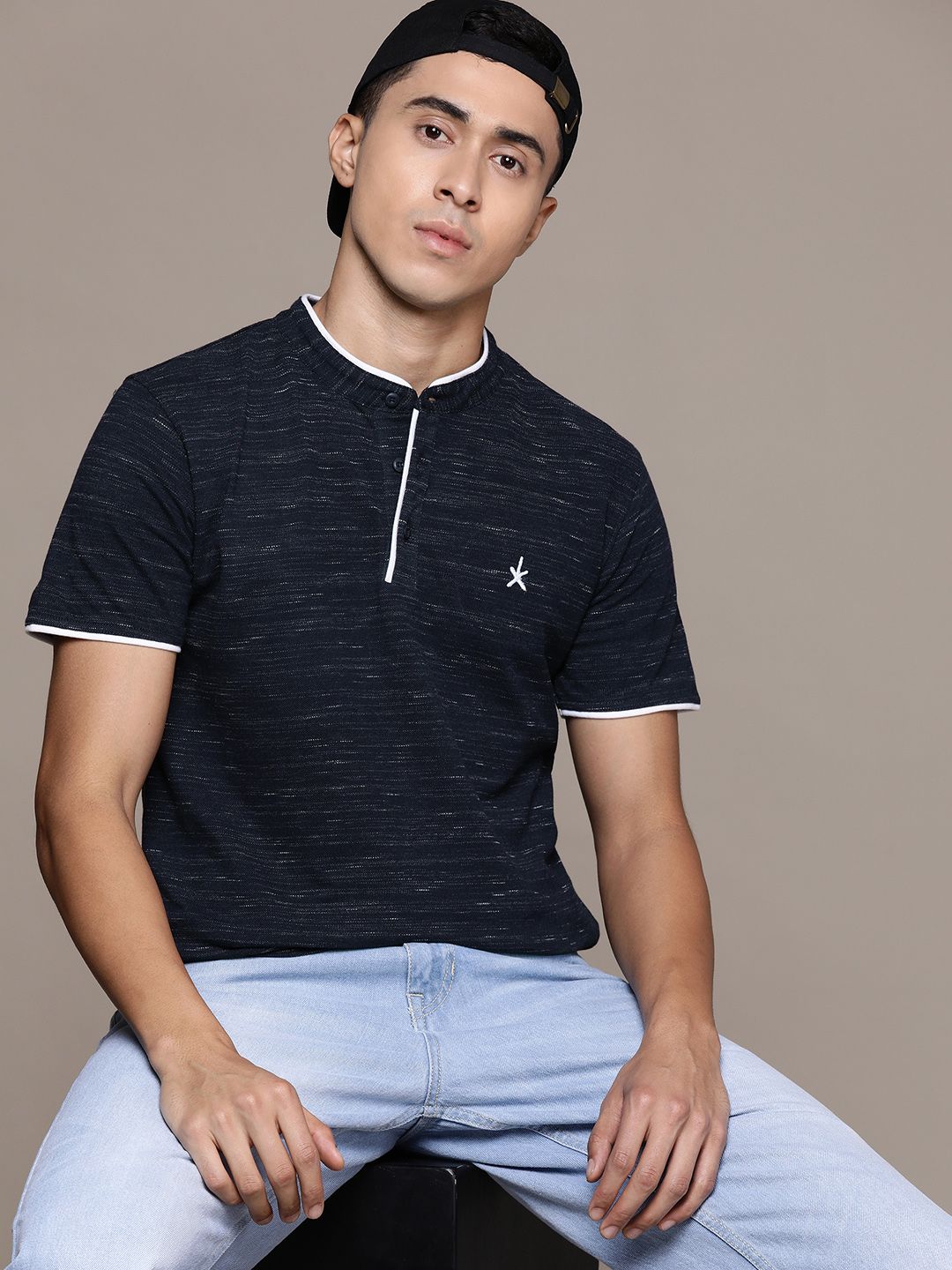 Roadster Men Henley Neck T-shirt