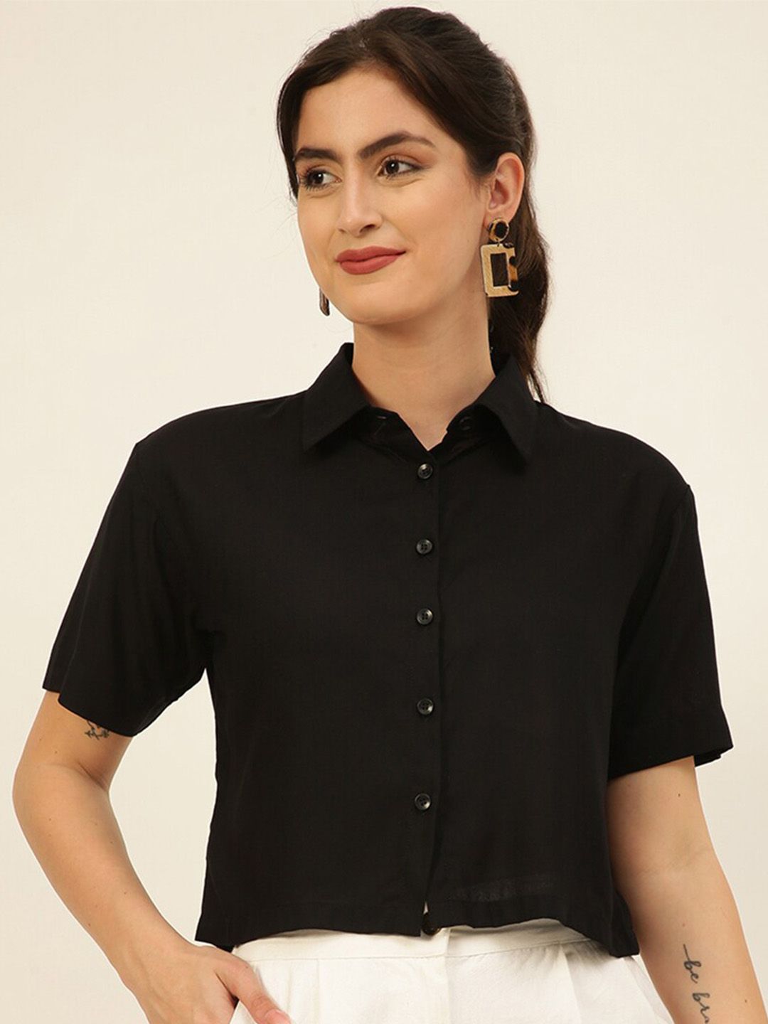JAVINISHKA Comfort Slim Fit Spread Collar Crop Casual Shirt