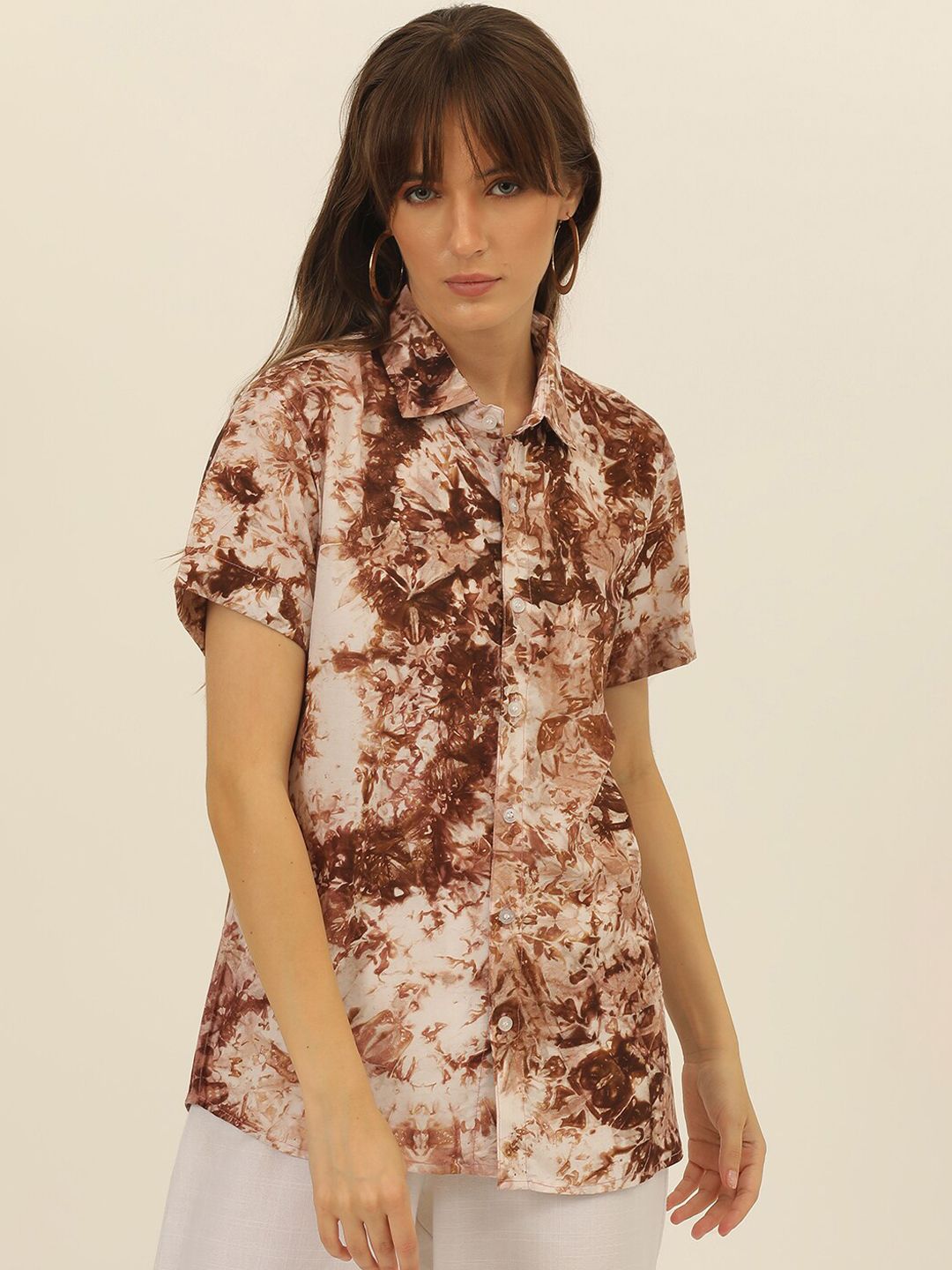 JAVINISHKA Women Comfort Floral Opaque Printed Casual Shirt