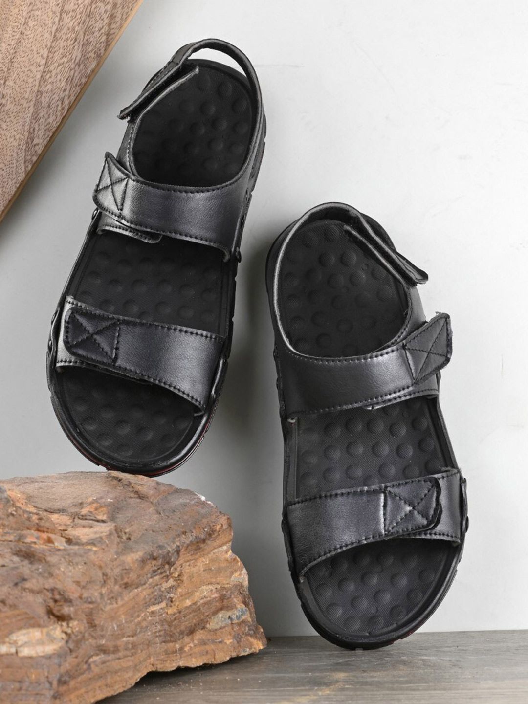 Rising Wolf Men Comfort Sandals